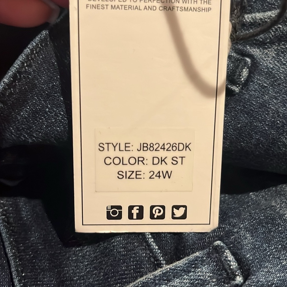 NWT - Judy Blue - Mid-Rise Dark Destroy Slim Bootcut Denim Jeans - Size 24W - Picture 5 of 6